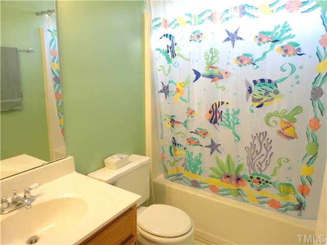 3624 Epperly Court Raleigh, NC 27616 - Photo 15 of 25 Gallery Image 15