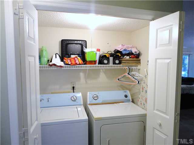 3624 Epperly Court Raleigh, NC 27616 - Photo 17 of 25 Gallery Image 17
