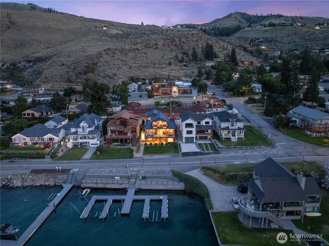$2,750,000 | 2031 West Terrace Avenue, Chelan, WA 98816