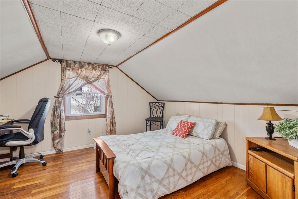 40 Manor Road Shrewsbury, MA 01545 - Photo 17 of 29