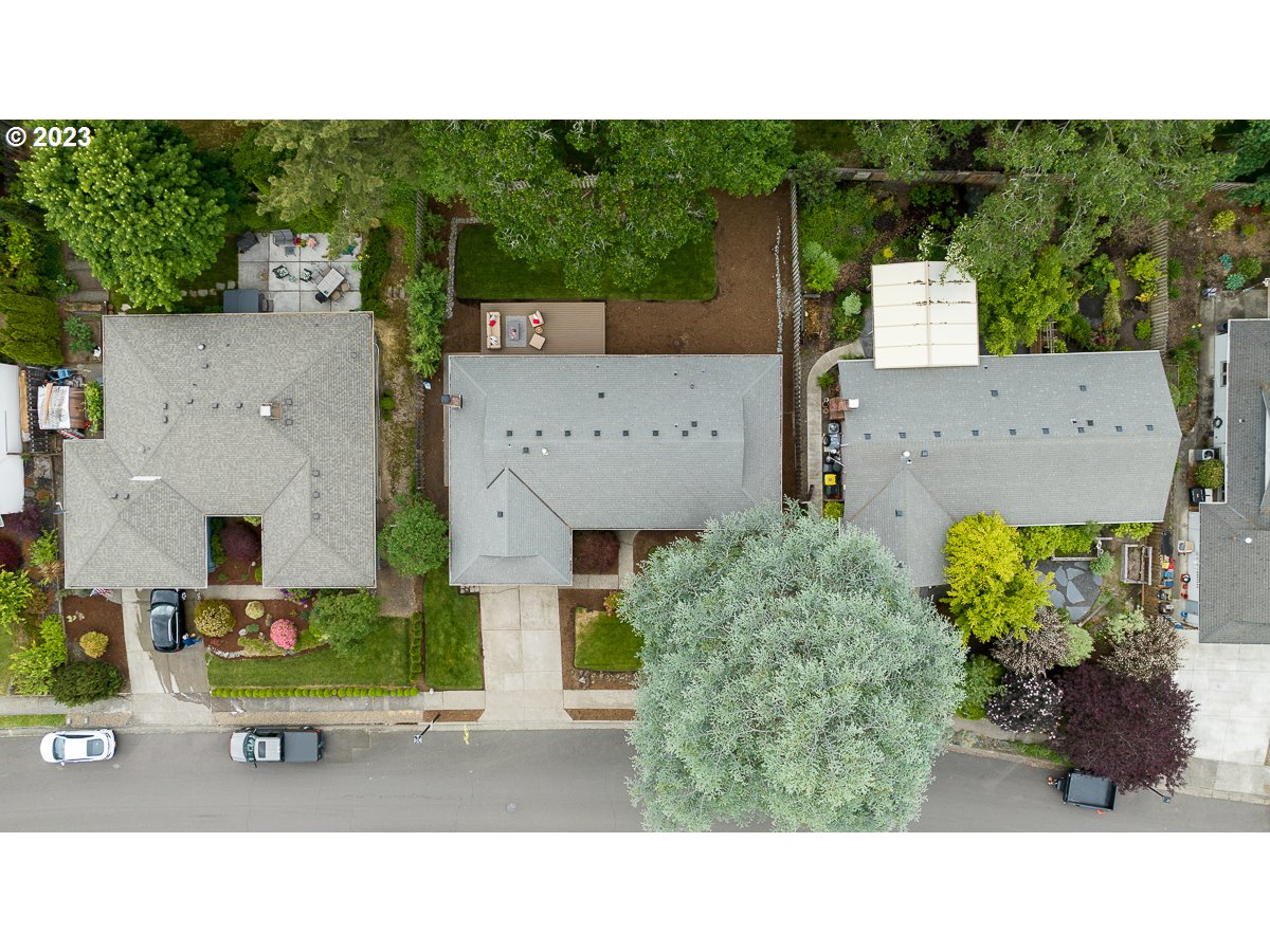 14720 Southwest Glenbrook Road Beaverton, OR 97007 - Photo 39 of 43 an aerial view of a house with a garden and yard