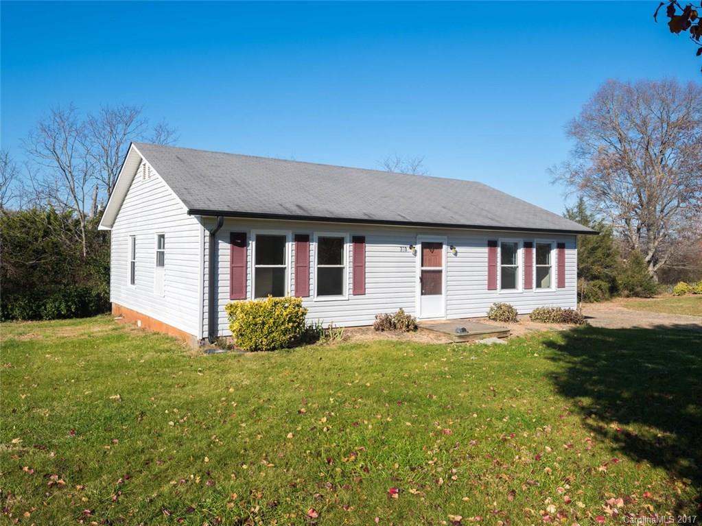 733 Jenkins Valley Road Alexander, NC 28701 - Photo 6 of 24 Gallery Image 6