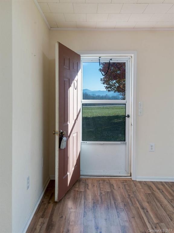 733 Jenkins Valley Road Alexander, NC 28701 - Photo 7 of 24 Gallery Image 7