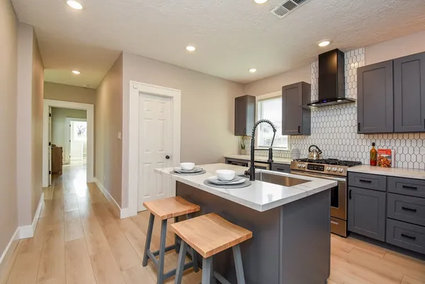 $350,000 | 1522 Munger Street, Houston, TX 77023