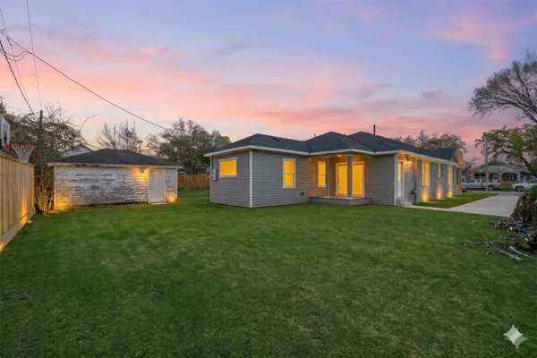 $350,000 | 1522 Munger Street, Houston, TX 77023