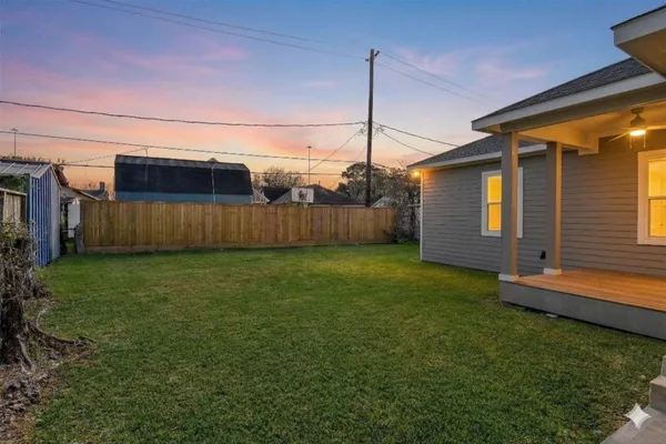 $350,000 | 1522 Munger Street, Houston, TX 77023