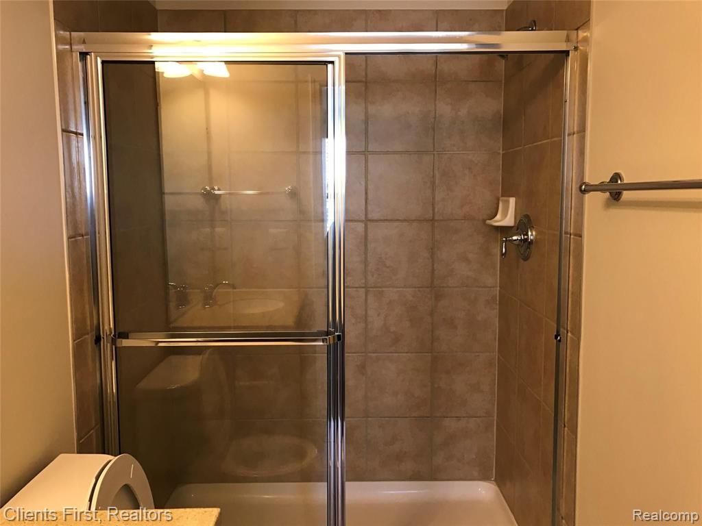28058 Lightfoot Lane, Unit 324 Novi, MI 48377 - Photo 21 of 46