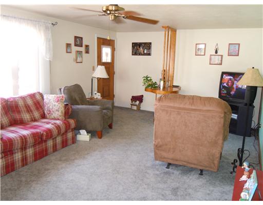 79 Summit Street Woonsocket, RI 02895 - Photo 4 of 12 Living Room.