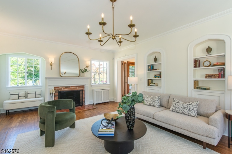 496 Ridgewood Avenue Glen Ridge, NJ 07028 - Photo 12 of 50 Gallery Image 12