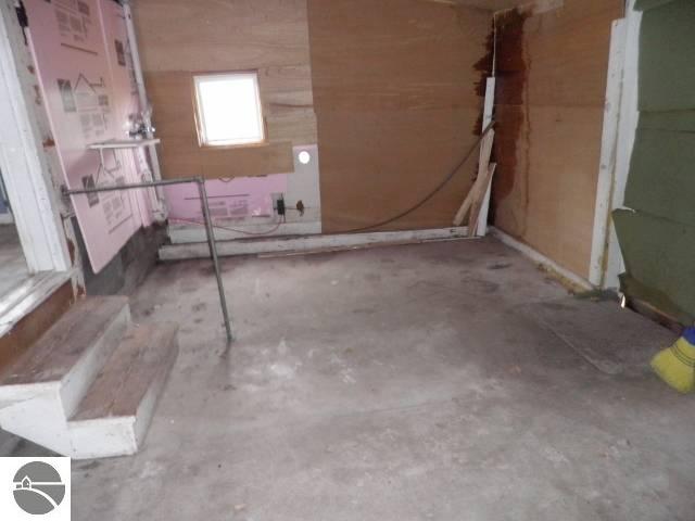 9114 Blackman Road Kingsley, MI 49649 - Photo 10 of 16 1732166-9.JPG