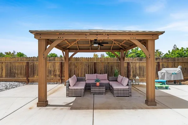 $1,400,000 | 8540 Bates Court, Tracy, CA 95304