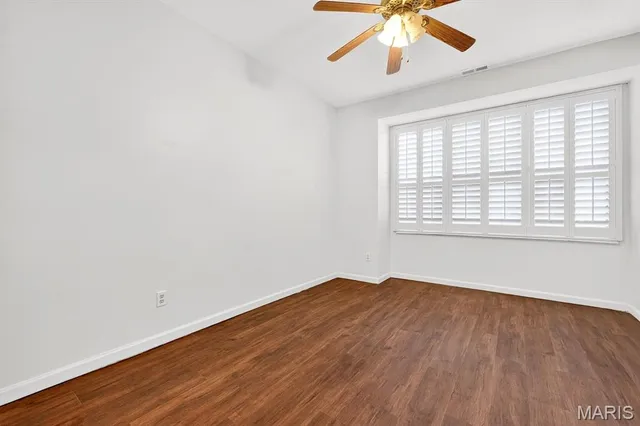 $225,000 | 5381 Pershing Avenue, Unit 104, St. Louis, MO 63112