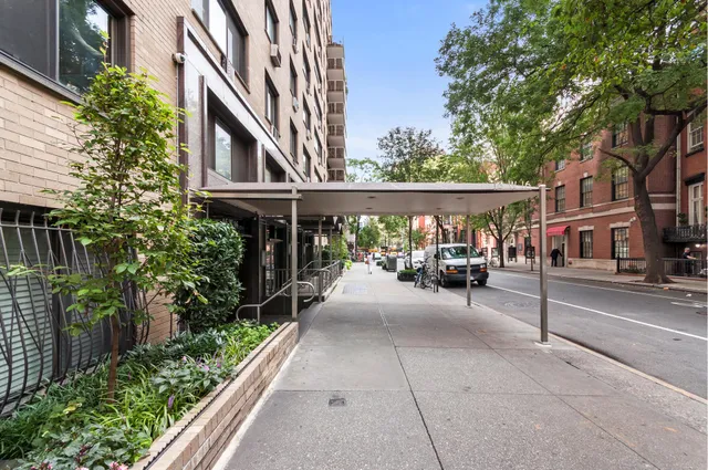 $849,000 | 16 West 16th Street, Unit 2AS | Flatiron
