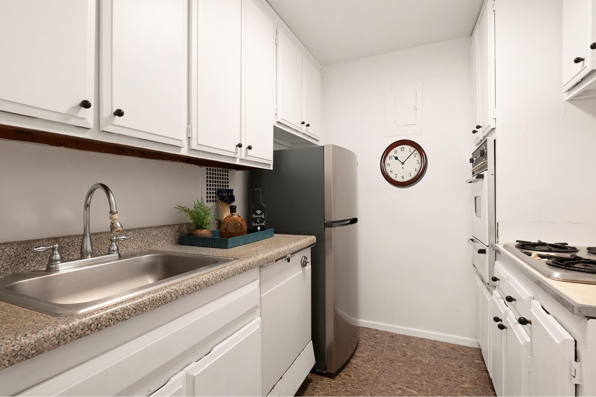 16 West 16th Street, Unit 2AS Manhattan, NY 10011 - Photo 2 of 13