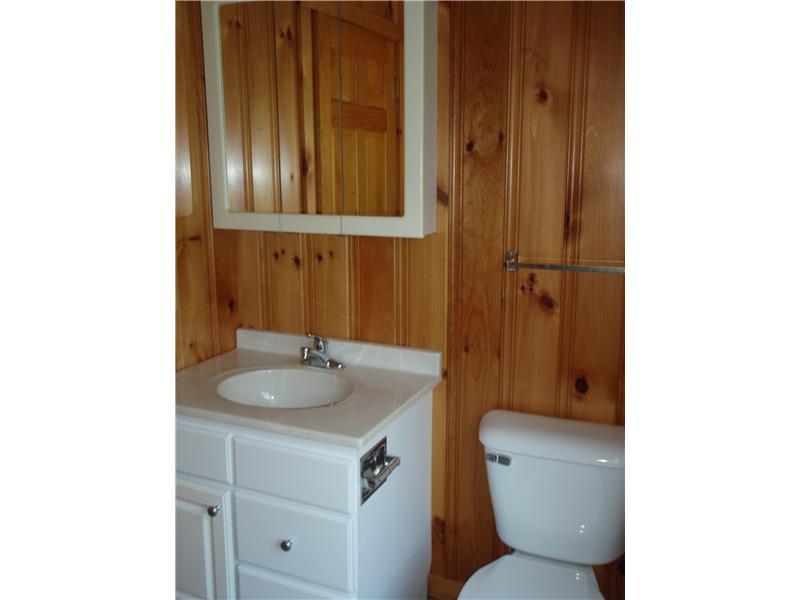 26 Rabbit Run Wiscasset, ME 04578 - Photo 17 of 29 Bathroom.