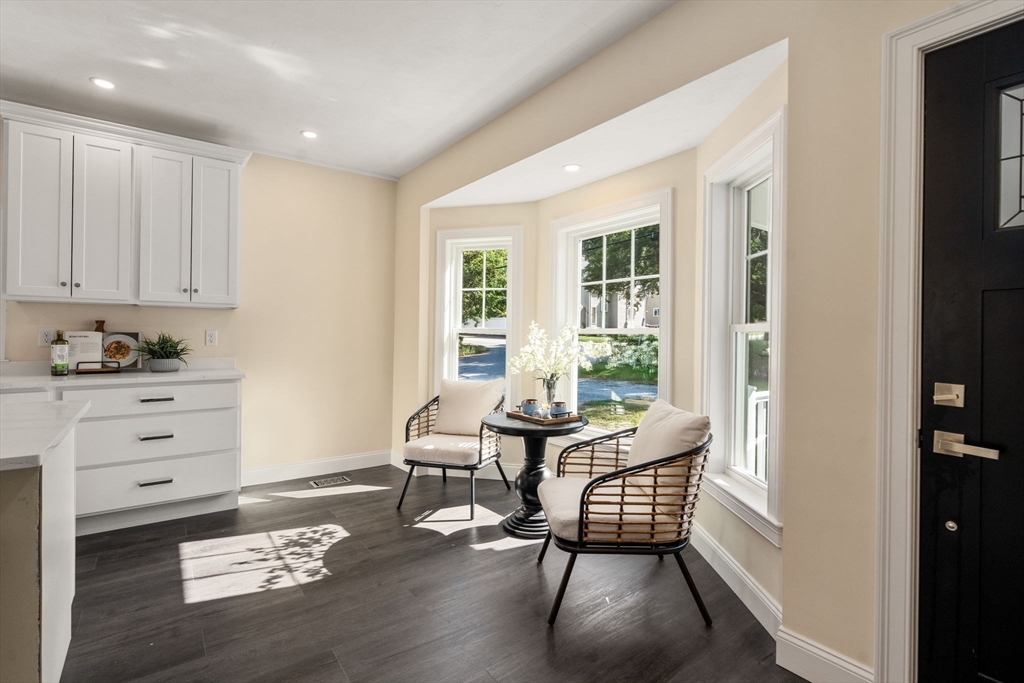 28 Waltham Street, Unit A Maynard, MA 01754 - Photo 4 of 21