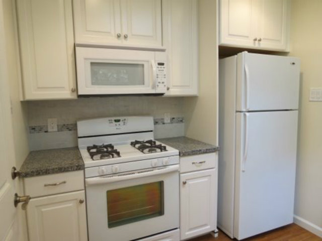 235 Valencia Road Aptos, CA 95003 - Photo 18 of 25 Gallery Image 18