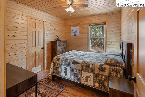 $449,900 | 128 Deer Antler Drive, Purlear, NC 28665