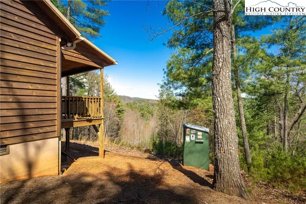 $449,900 | 128 Deer Antler Drive, Purlear, NC 28665