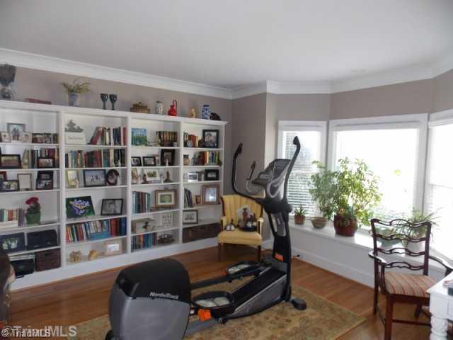 5809 Fleming Terrace Road Greensboro, NC 27410 - Photo 5 of 16 Living Room.