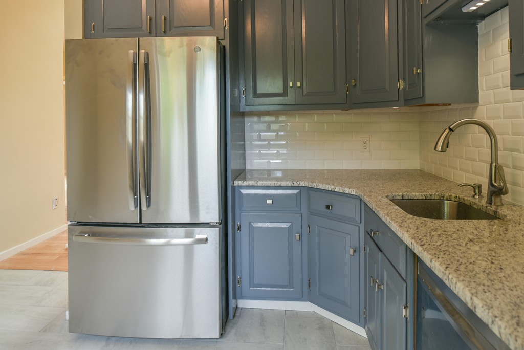 25 Marion Road, Unit B Salem, MA 01970 - Photo 11 of 24