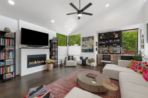 $1,349,500 | 4615 Depew Avenue, Austin, TX 78751