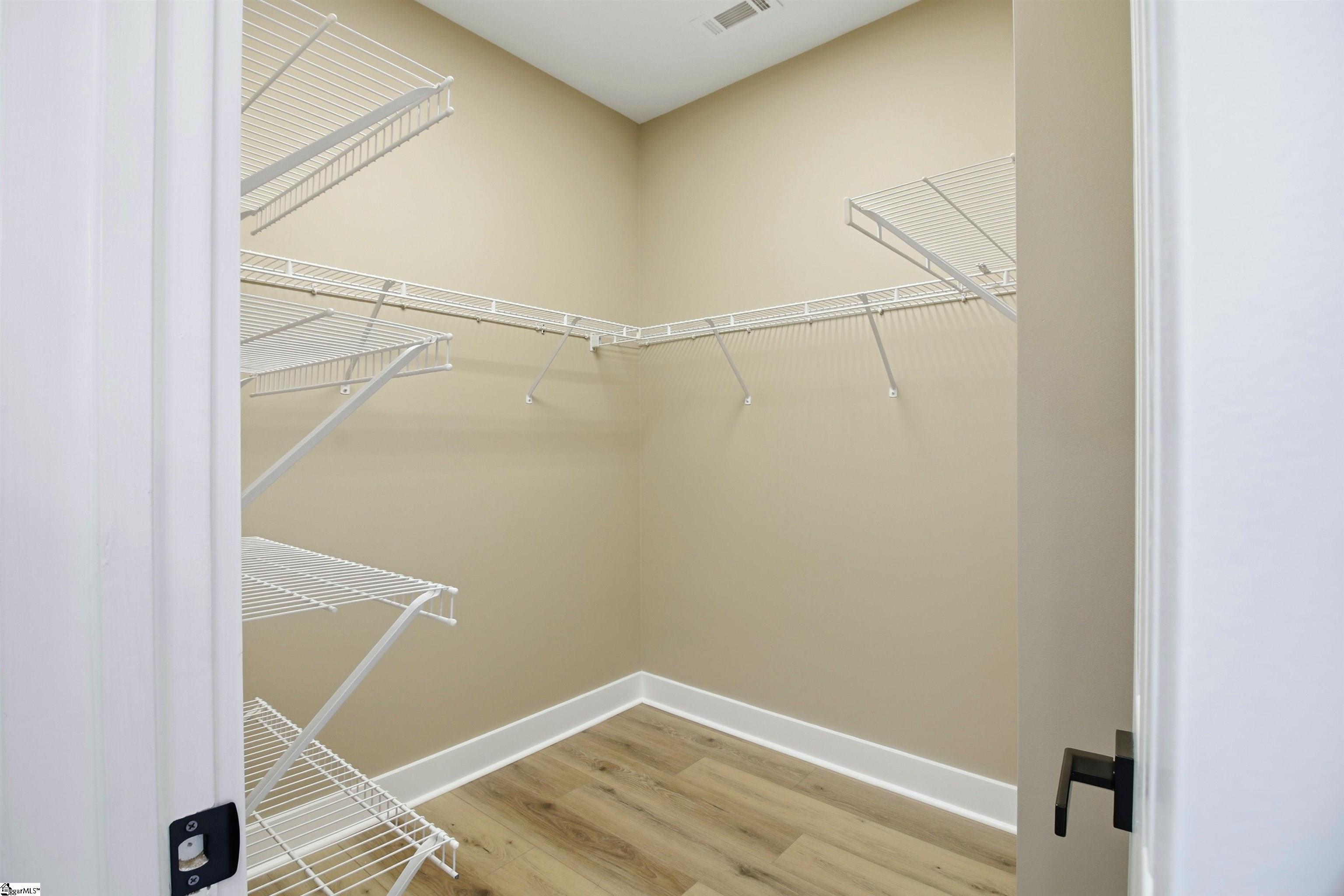 5 Ridgebrook Way Greenville, SC 29605 - Photo 11 of 24 Gallery Image 11