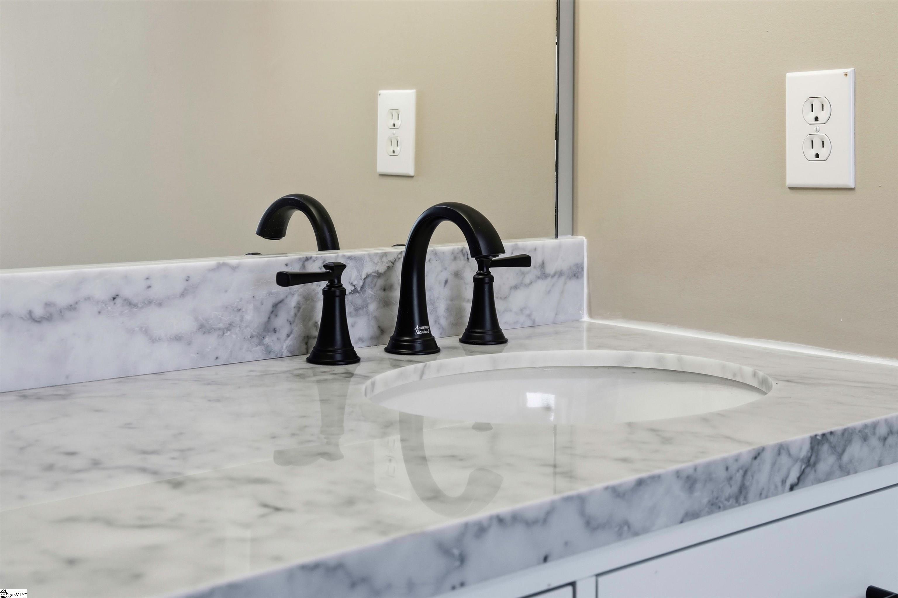 5 Ridgebrook Way Greenville, SC 29605 - Photo 12 of 24 Gallery Image 12