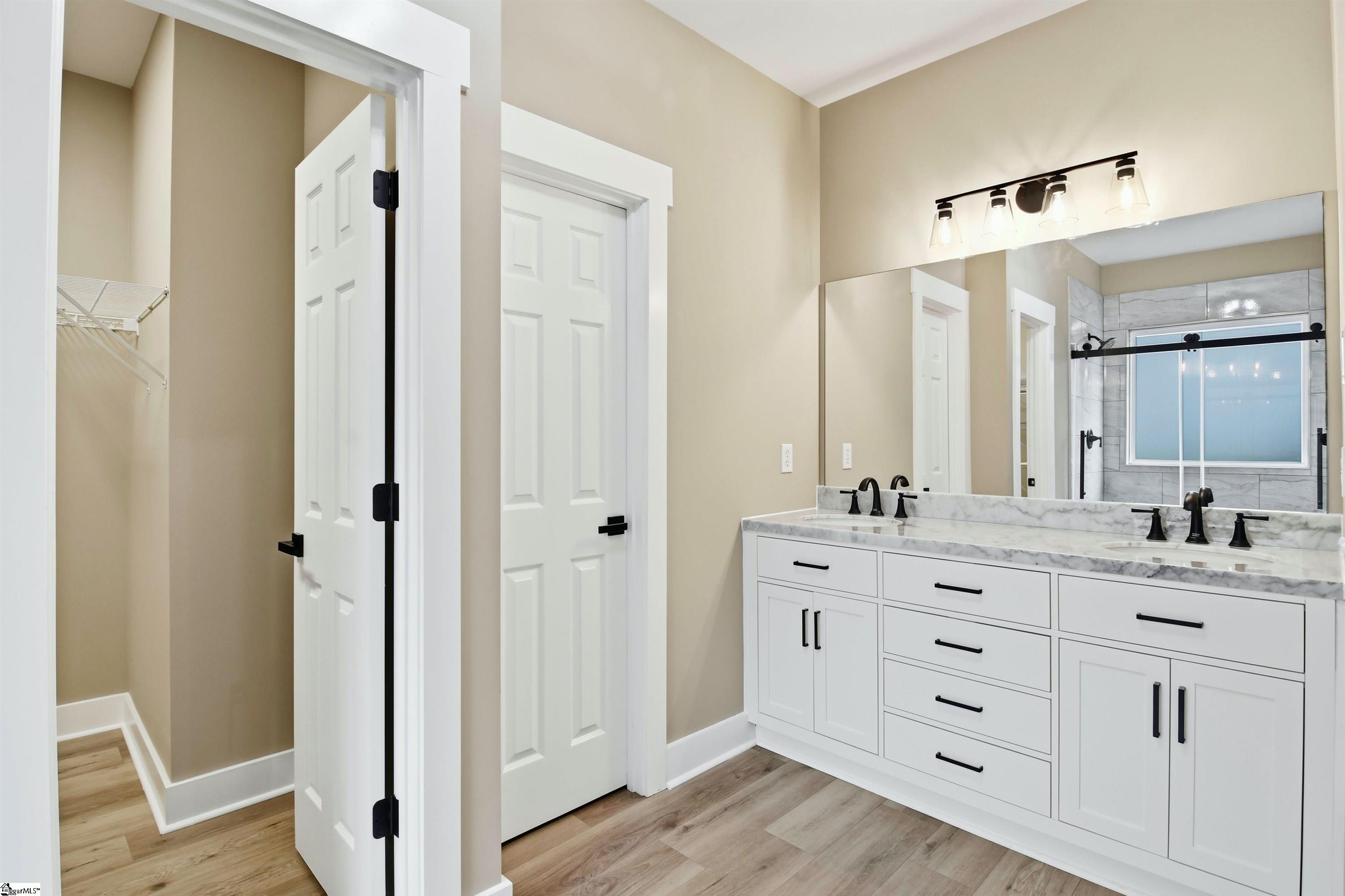 5 Ridgebrook Way Greenville, SC 29605 - Photo 7 of 24 Gallery Image 7