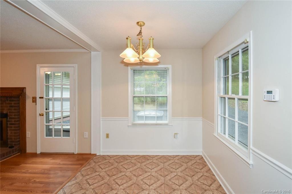 11434 Painted Tree Road Charlotte, NC 28226 - Photo 11 of 24 Gallery Image 11