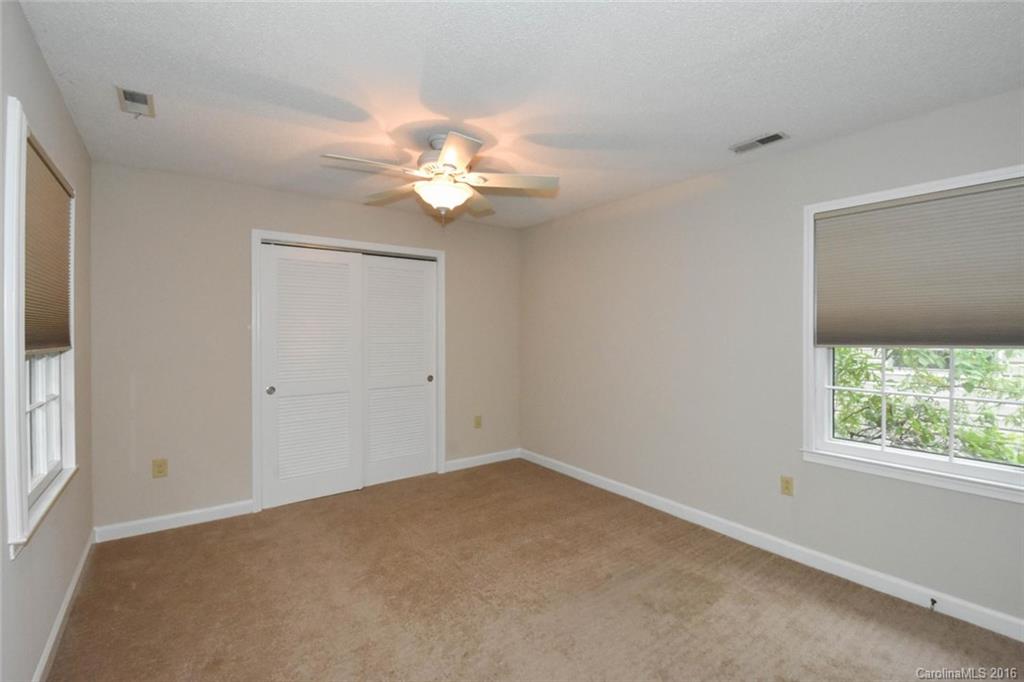 11434 Painted Tree Road Charlotte, NC 28226 - Photo 12 of 24 Gallery Image 12