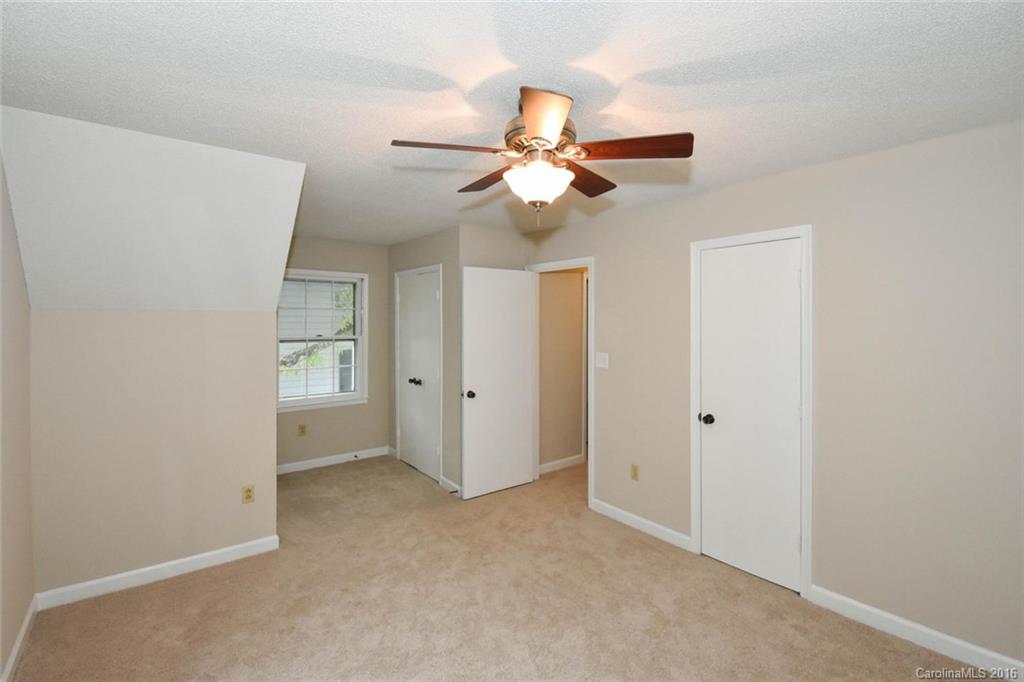 11434 Painted Tree Road Charlotte, NC 28226 - Photo 17 of 24 Gallery Image 17