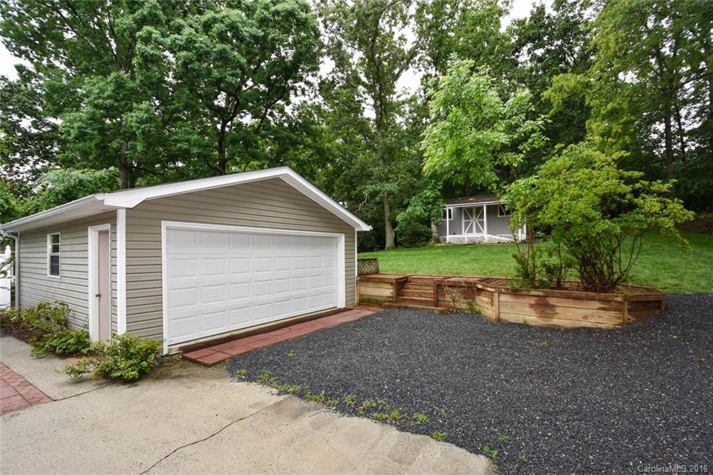 11434 Painted Tree Road Charlotte, NC 28226 - Photo 20 of 24 Gallery Image 20