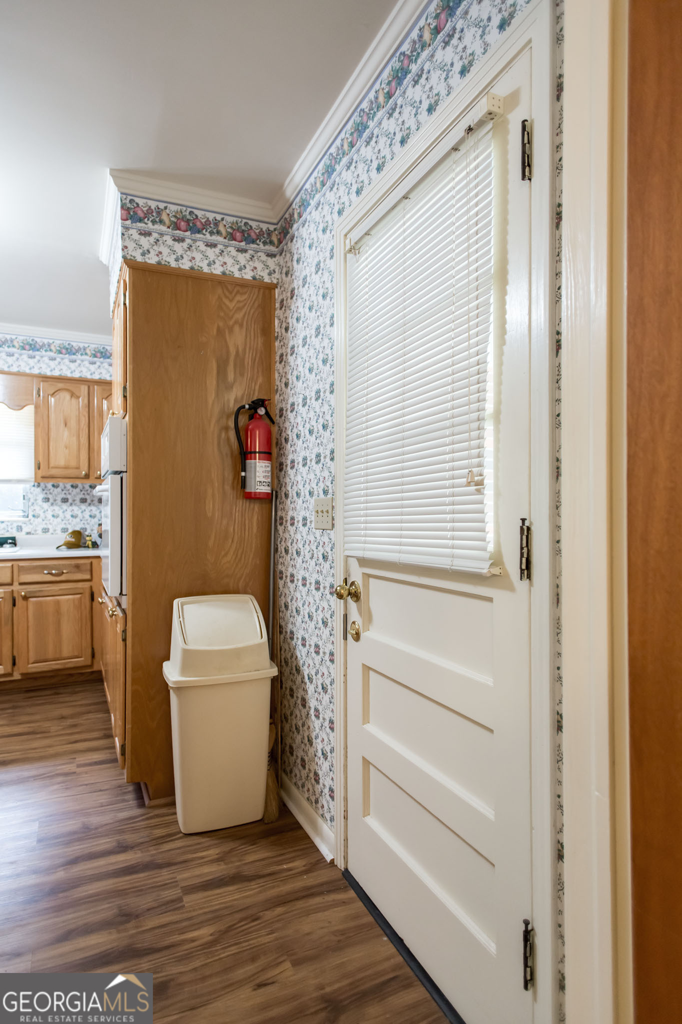 705 Beville Street Waycross, GA 31501 - Photo 17 of 38