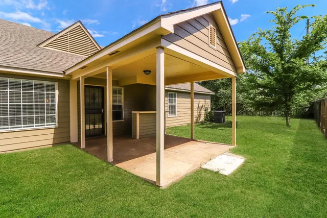 $1,745 | 4515 Kings Grant Drive, Memphis, TN 38125