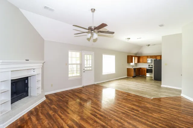 $1,745 | 4515 Kings Grant Drive, Memphis, TN 38125