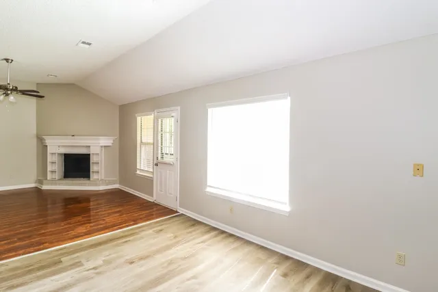 $1,745 | 4515 Kings Grant Drive, Memphis, TN 38125