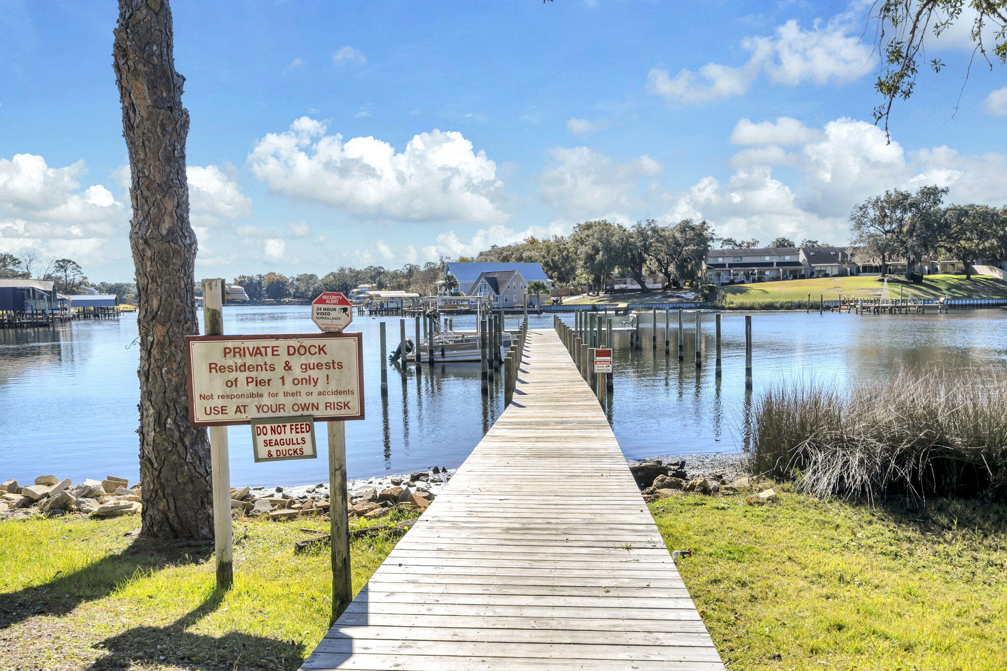 210 Pelham Road, Unit 119B Fort Walton Beach, FL 32547 - Photo 13 of 14 your dock