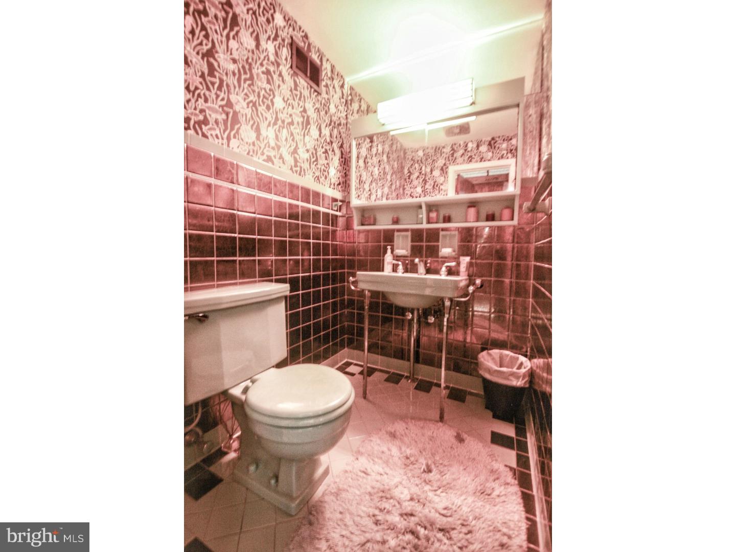 302 Old Farm Road Wyncote, PA 19095 - Photo 14 of 25 Bathroom