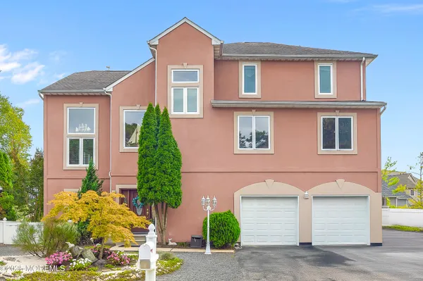 $1,099,000 | 741 South River Drive, Forked River, NJ 08731