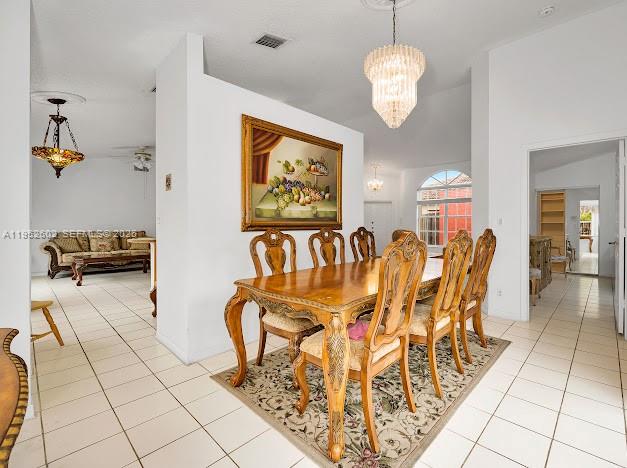 8007 Southwest 157th Place Miami, FL 33193 - Photo 13 of 39