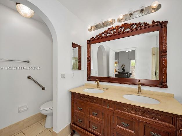8007 Southwest 157th Place Miami, FL 33193 - Photo 26 of 39