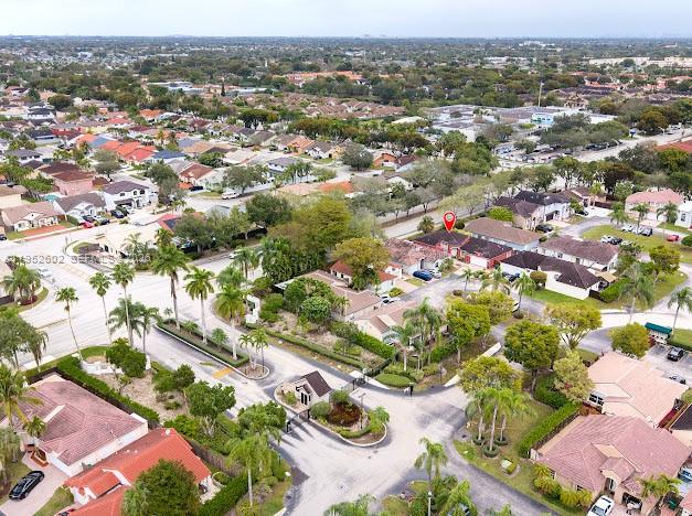 8007 Southwest 157th Place Miami, FL 33193 - Photo 38 of 39