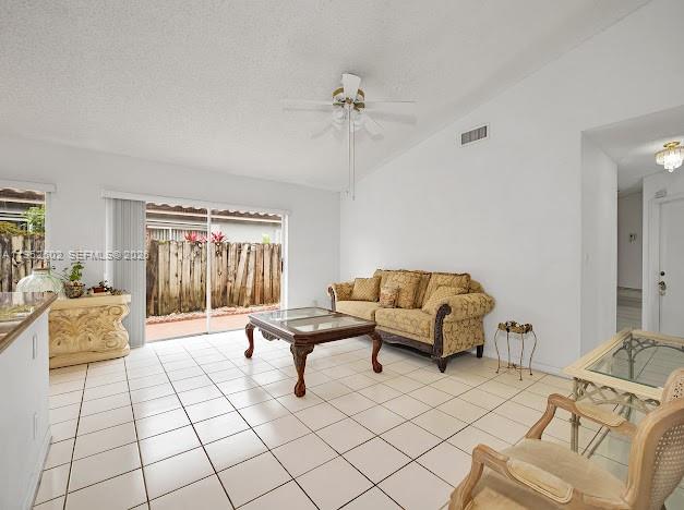 8007 Southwest 157th Place Miami, FL 33193 - Photo 5 of 39