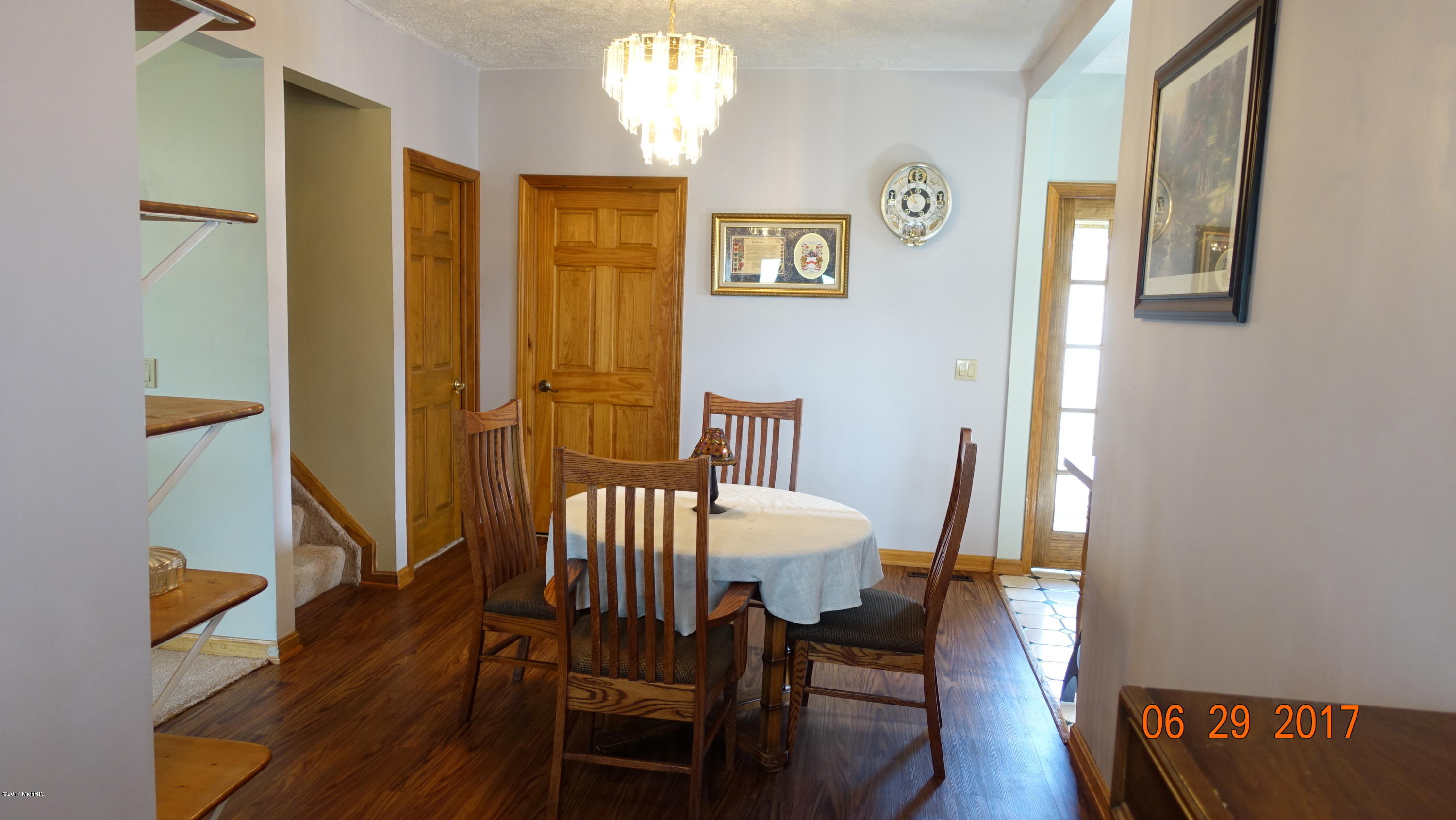 1347 West Lemon Creek Road Baroda, MI 49101 - Photo 9 of 34 Dining