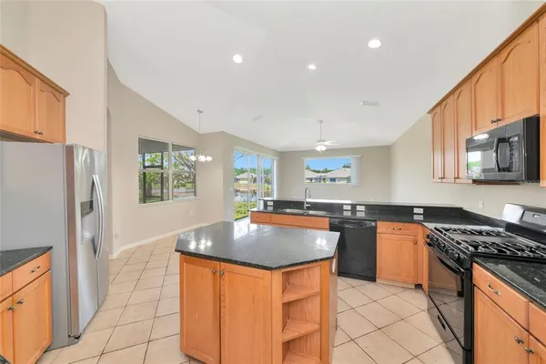 $3,650 | 12079 Aster Avenue, Bradenton, FL 34212