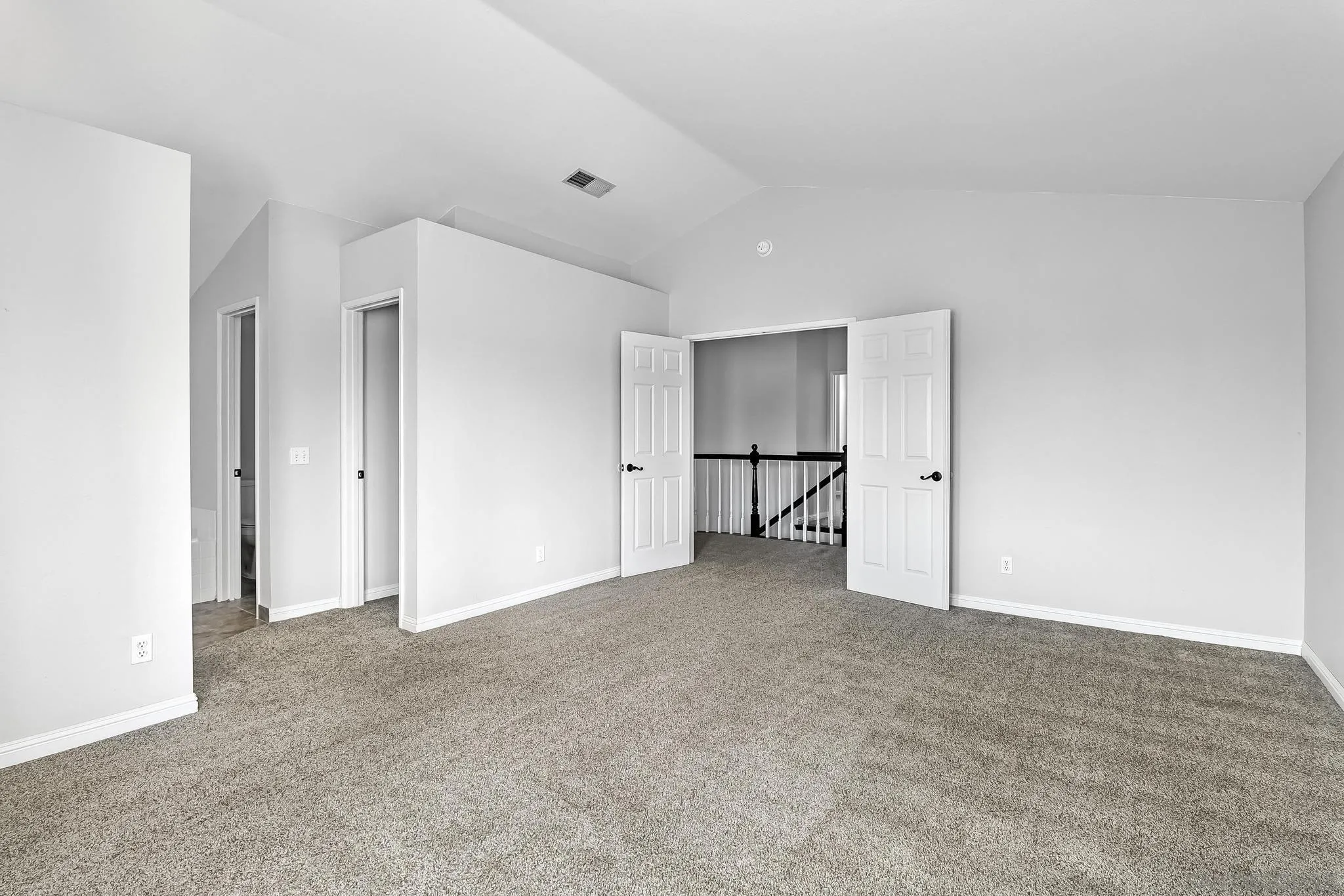 39884 North General Kearny Road Temecula, CA 92591 - Photo 33 of 58 a view of an empty room