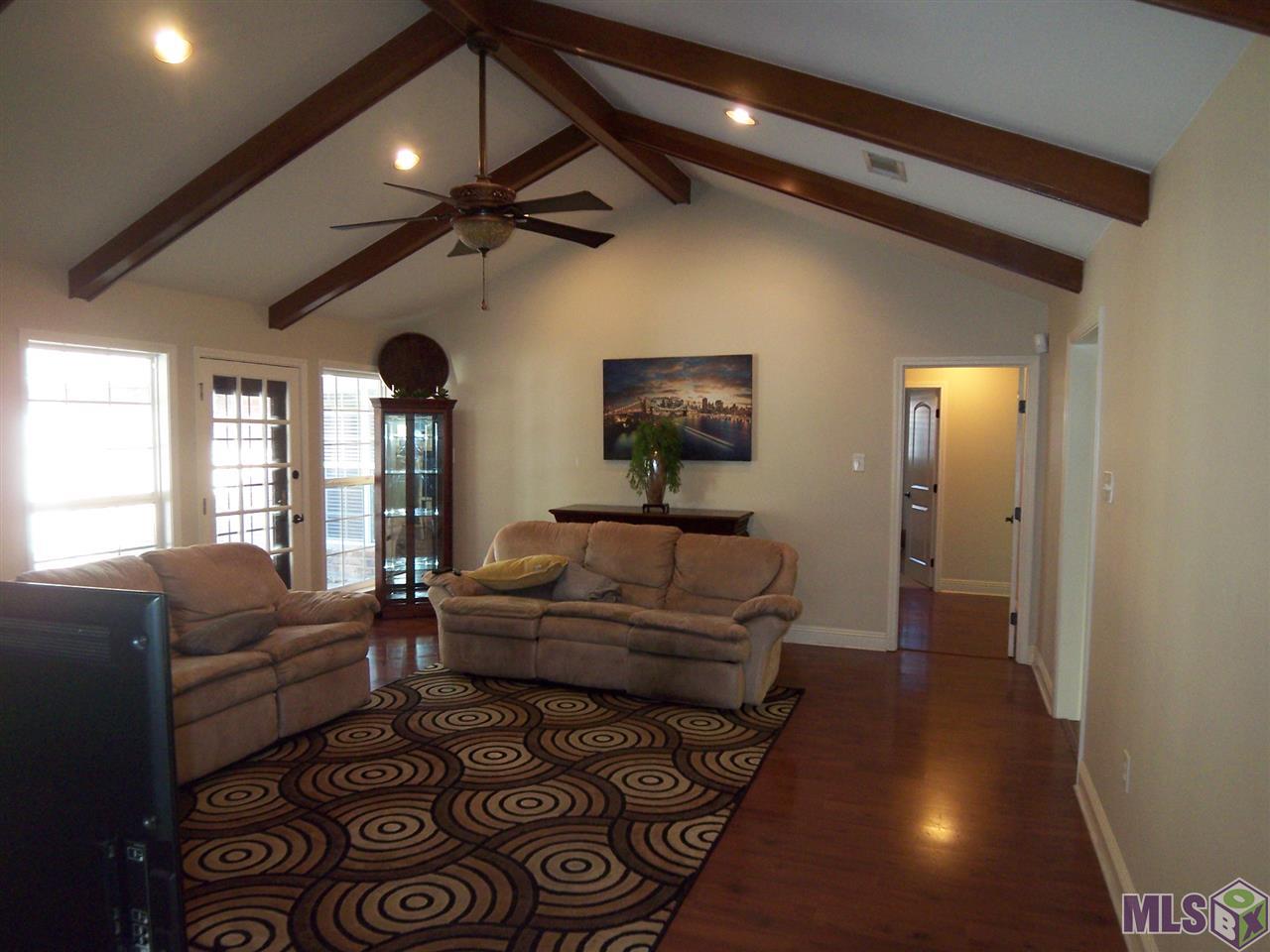 5322 Highland Ridge Drive Baton Rouge, LA 70817 - Photo 7 of 37 Gallery Image 7