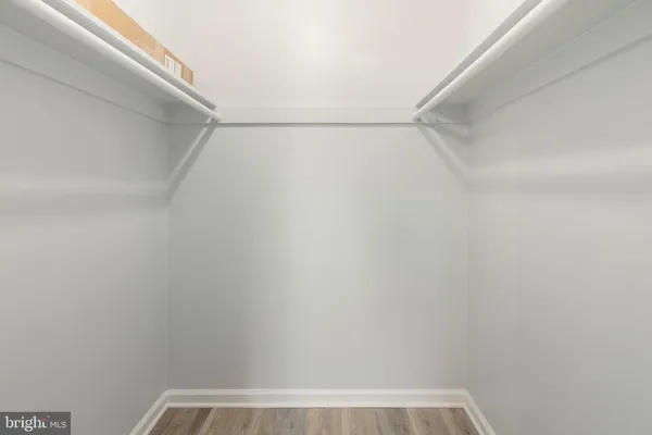 $1,950 | 3354 Woodburn Road, Unit 14, Annandale, VA 22003