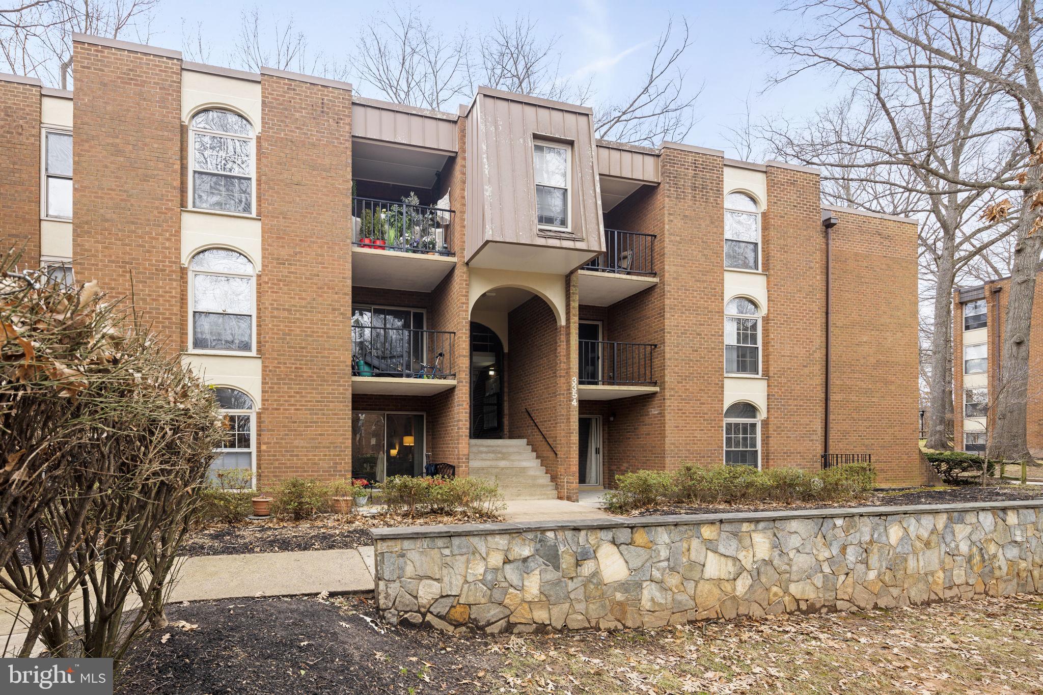 3354 Woodburn Road, Unit 14 Annandale, VA 22003 - Photo 3 of 55